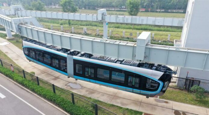 中國懸掛空軌列車武漢營運  全自動駕駛系統＋人均能量耗消降低 15%