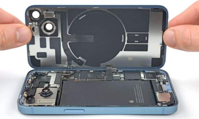 iPhone 14 外媒拆解    架構改良用戶自行維修極容易