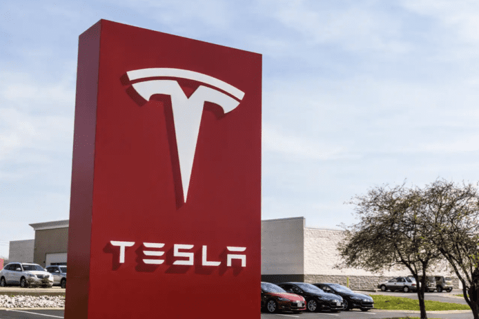 傳 Tesla 被美國司法部刑事調查  涉自動駕駛「比人類駕車更好」誇張宣傳