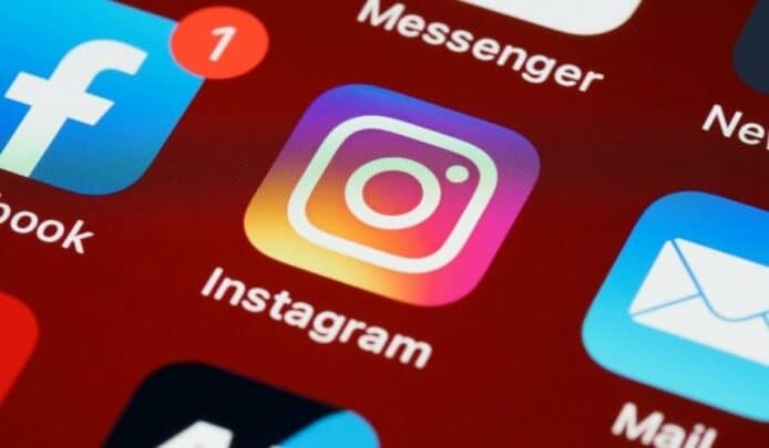 Instagram 個人檔案頁面加入廣告      AR 廣告測試版同時推出