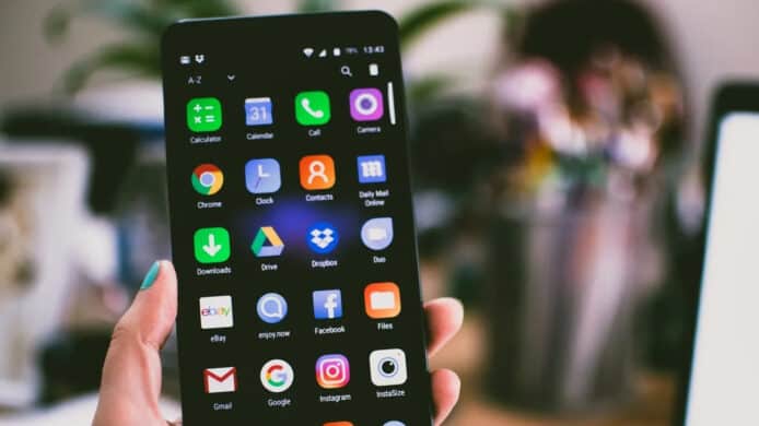 Google Play Store 新功能   提醒更新程式避免閃退