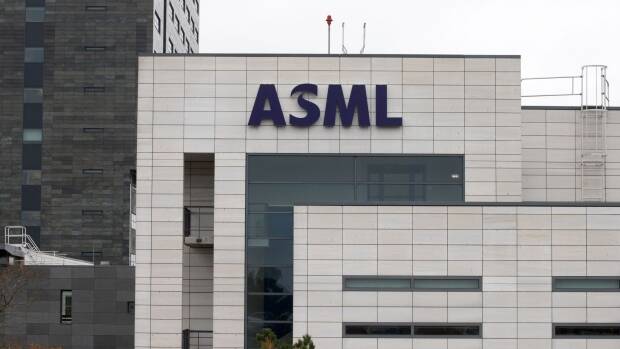 中國前僱員盜取極先進半導體技術資料  美國擔心中國晶片製造商或能製出極先進半導體