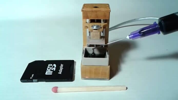 世上最細 3D 打印機  長度與火柴相若