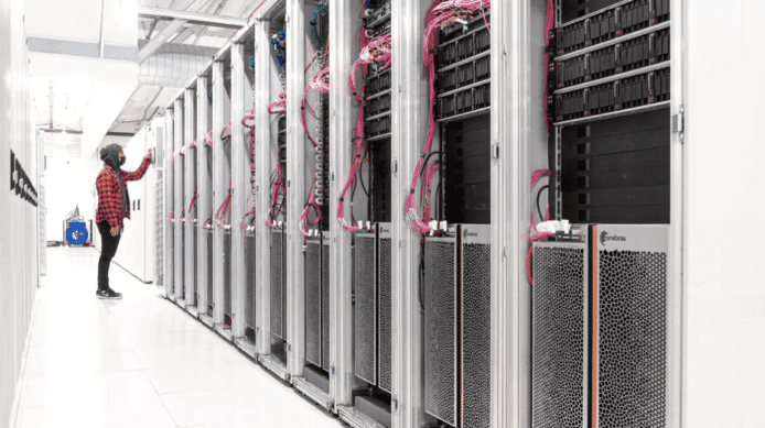 英國政府搞自家 ChatGPT「BritGPT」     85 億建超級電腦保國家自主性