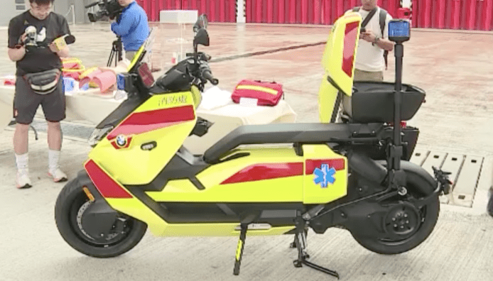 消防處「快速應變電動電單車」      續航力達 130 公里支援救護服務