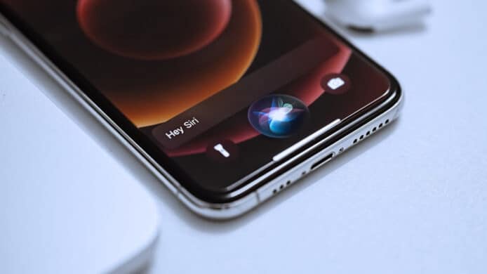Apple 擬簡化 Siri 語音指令   只需直呼「Siri」就能使用