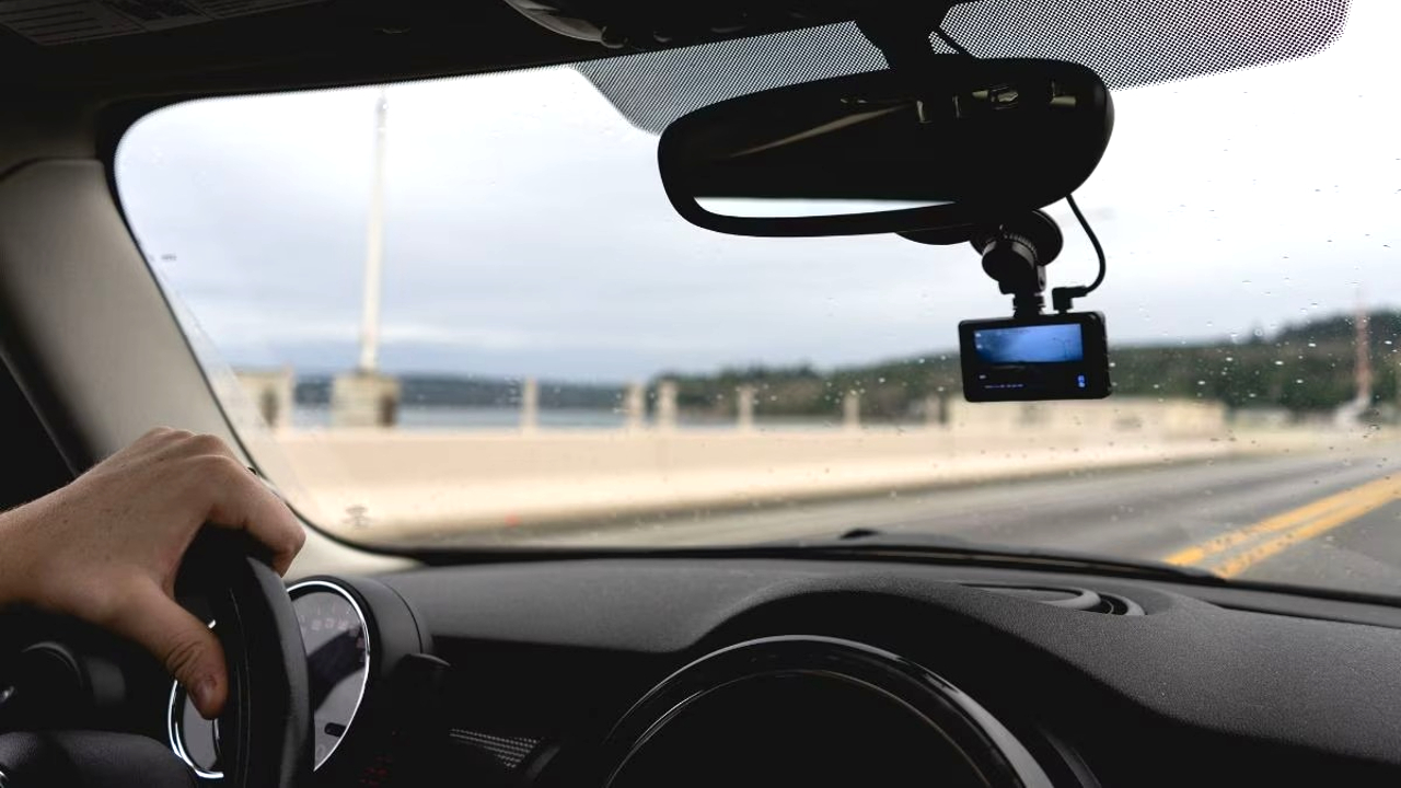 Android 手機變車 Cam   網站揭 Google 開發新功能