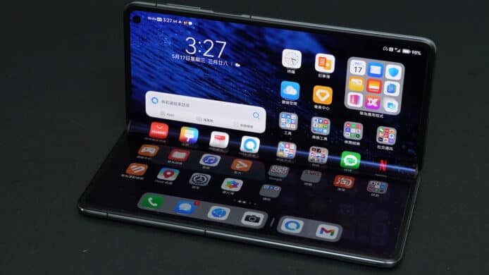 【評測】Huawei Mate X3　外形　手感　雙熒幕應用　熒幕表現　相機　效能開箱評測
