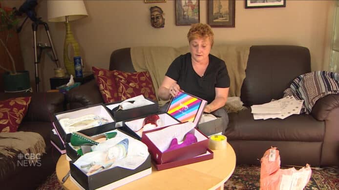 懷疑商戶為減少 Amazon 存倉費   加拿大女子離奇收到逾 50 個包裹