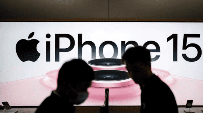 調查指 iPhone 15 中國銷情遠低於上代    銷售量被華為 Mate 60 Pro 反超