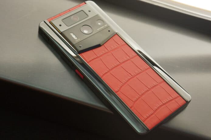 奢華手機 METAVERTU 2 到港   售價 5.3 萬強力加密保護 Web3 手機