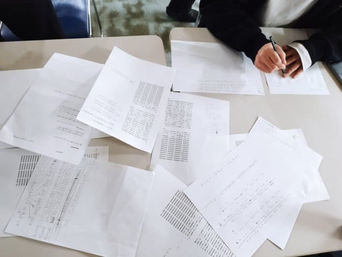 京都大學宿舍舉辦「全手動挖礦」　化身 GPU 只憑人手處理複雜算法