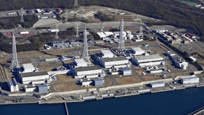 日本地震, 核電廠