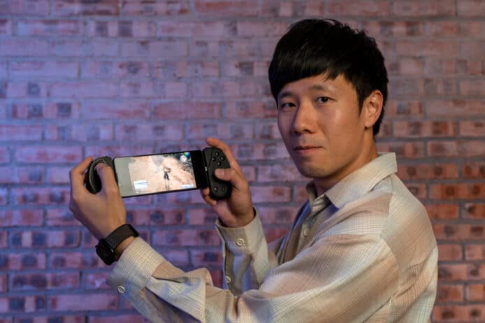 【評測】Seraﬁm S3 雲端遊戲⼿掣　輕便舒適 + 支援多平台