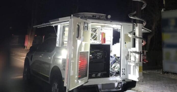 應變網路行動車