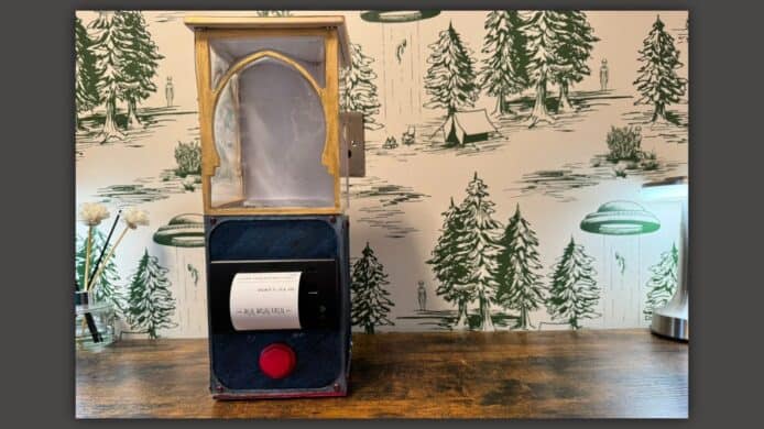 Raspberry Pi Fortune Telling Machine