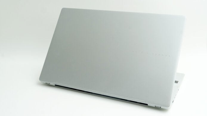 【評測】ASUS Vivobook S 15 開箱評測　屏幕質素佳 + 接駁端子齊全 + 電量夠長可用兩日