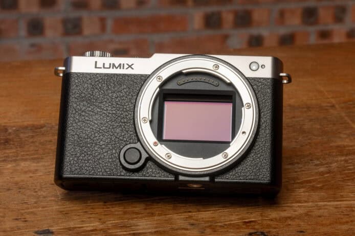 PANASONIC LUMIX S9