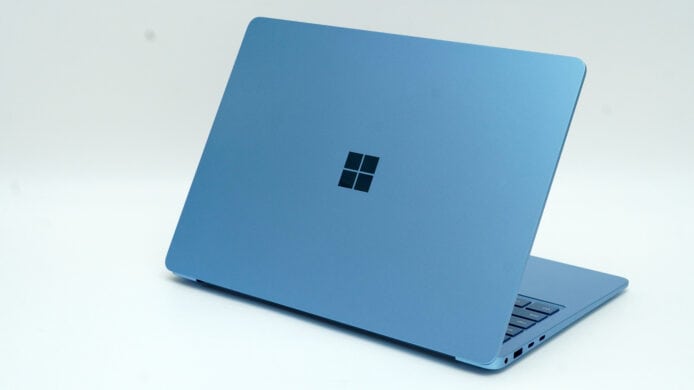 【評測】Microsoft Surface Laptop 7 開箱評測　機身外觀漂亮 + 表現四平八穩 + 電量夠用一日 + 定價貴不抵玩