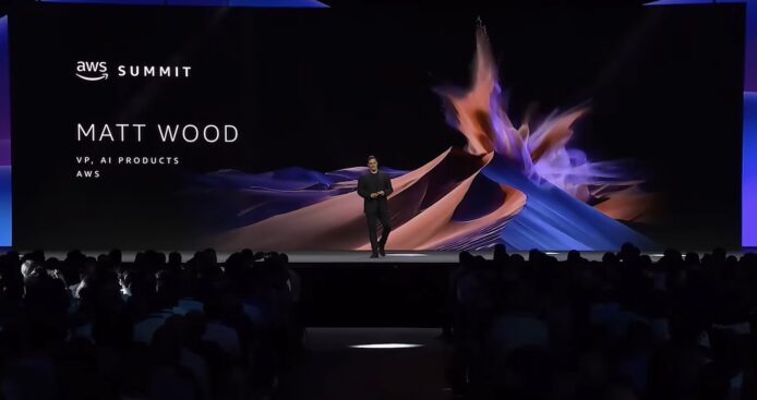 AWS 全新推出 App Studio　連接數百種合作廠商服務和 Salesforce 的功能