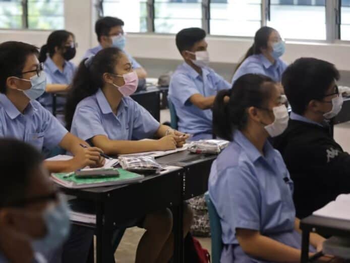 新加坡教育  如何全面地盡用 AI 領先對手