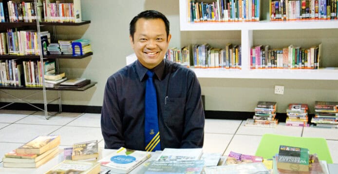 【EDUtech 專訪】資深英文老師 ： AI 教學神器 教我如何不使用