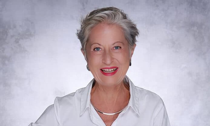 【EDUtech 專訪】 Dr. Meadows 談生成式 AI 實現個人化學習「頂點」   徹底改寫考試制度