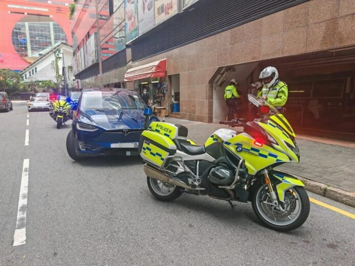 警方打擊 Uber「白牌車」　3 男子提堂被判罰款 4,000 至 8,500