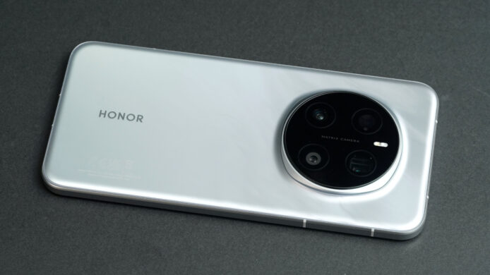 honor magic7 pro 月影灰 AI 旗艦手機配備雅確 Harcourt 人像 AI 防詐騙換臉識別