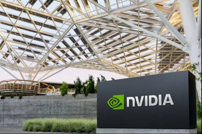 美國收緊 AI 晶片出口規定     NVIDIA 警告影響技術領導地位