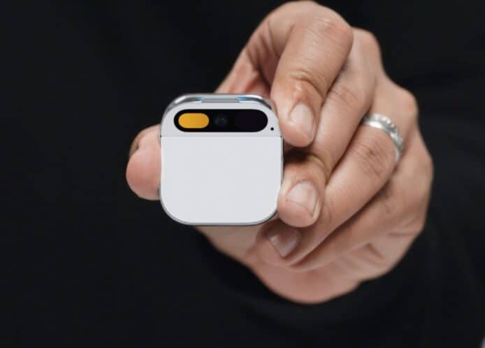 「Ai Pin」最終宣佈停售    業務將出售予 HP、本月結束所有網上服務