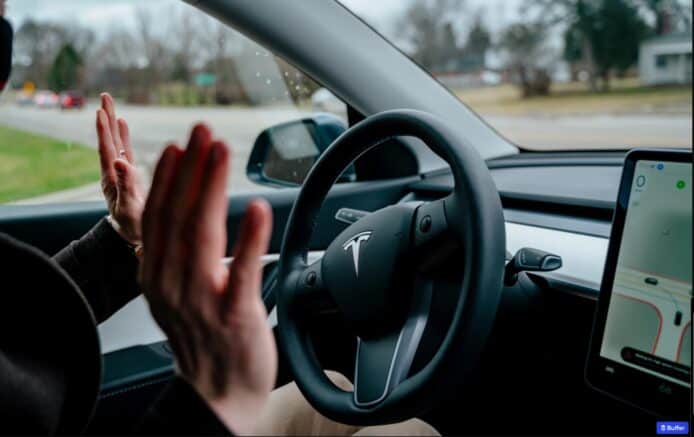 Tesla 準備在中國推出完全自動駕駛功能