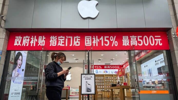 iPhone 在美國生產技術上可行   美銀：但成本恐增 90%
