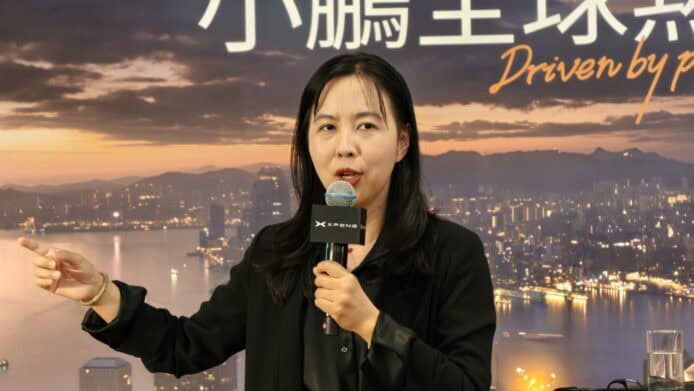 小鵬汽車：智慧座艙是汽車大腦   港人中英夾雜是個挑戰 系統難分辨交談或指令