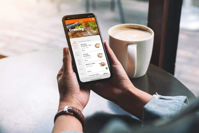 數碼轉型成餐飲業救星　世通攜手 AWS 雲端科技為餐飲業注入新動力