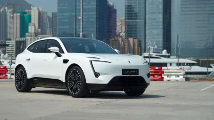 香港首試 ： 豪華跨界電 SUV  AVATR 11 影片  科幻太空艙  智能內櫳