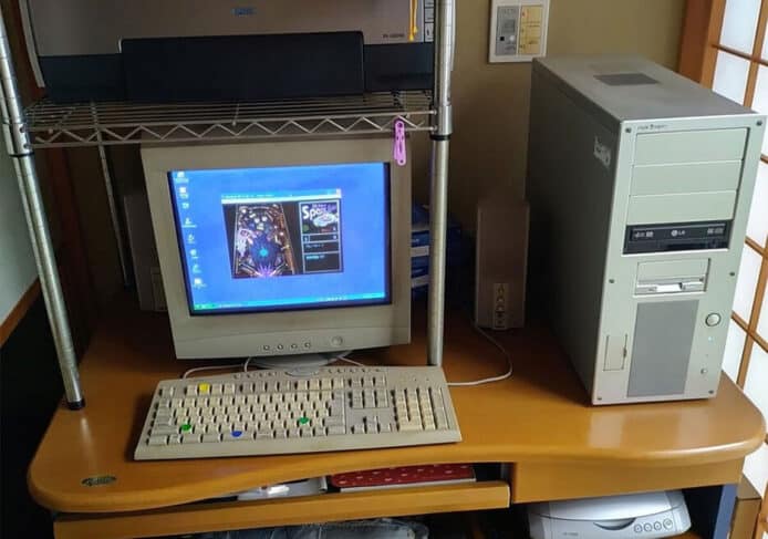 日本網民: 20 年電腦仍然「服役」 祖母玩 Windows XP 彈珠遊戲專用機