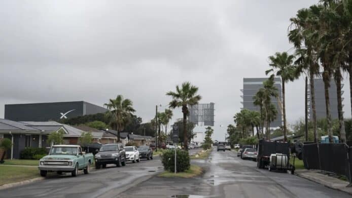 德州 SpaceX 城鎮警告居民：「規劃有變或失去物業繼續使用權」