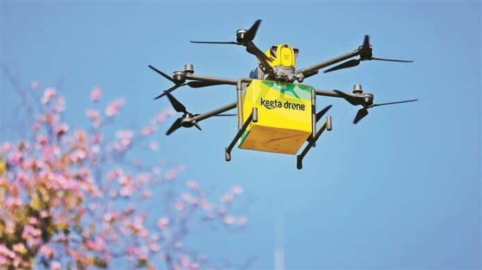 無人機外賣起飛 M 記餐盛惠 $100 　Keeta：無人機附加費 $30 合理