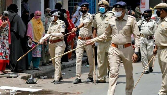 印度打擊網上「親巴」言論   逾80人因發布社交帖文遭拘捕