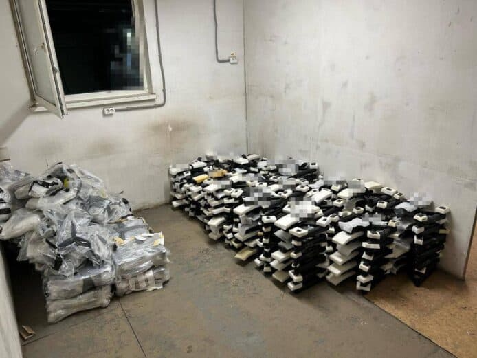 無人機攻擊毋須從遠處飛　烏軍走私無人機再偽裝　擊中 41 架俄軍轟炸機