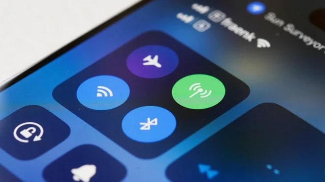 「跨平台 AirDrop」方案登陸 iOS 26   Wi-Fi Aware 跨裝置 Wi-Fi 連線  支援 iOS, Android 間傳送檔案