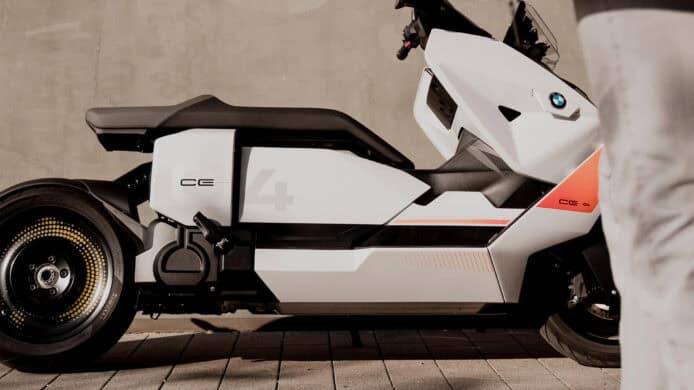 BMW CE 04 至型電羊改款登場　聚焦外觀設計與科技升級