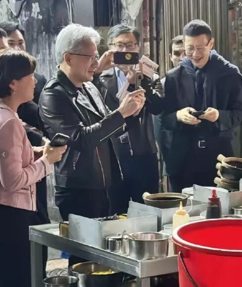 NVIDIA 黃仁勳公開自用手機品牌　非蘋果或華為　鍾情 Google Pixel 系統夠純正