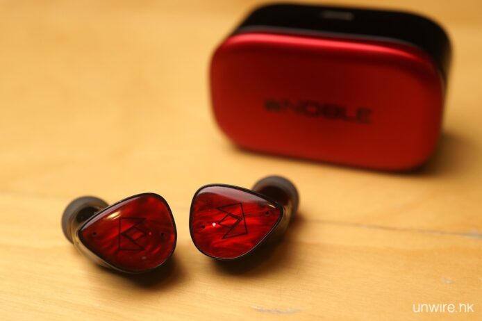 Noble FoKus Amadeus TWS 無線藍牙耳機  複合動圈單元+LDAC高音質