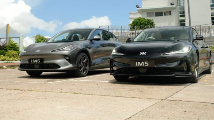 香港實試影片 ：平玩四輪轉向 IM MOTOR IM5 及 IM6   蟹行脫困 + 一鍵智能操控