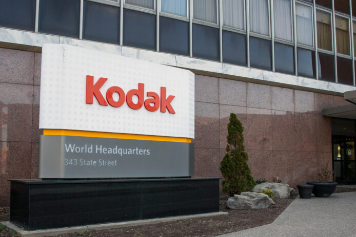 Kodak 再發出營運警告　製藥轉型令債務壓力沉重　如無力償還或會結束 133 年經營
