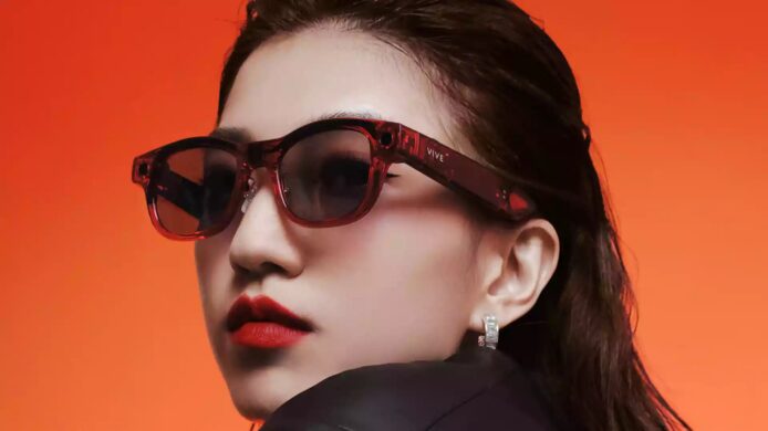 HTC VIVE Eagle 推出  首款智能眼鏡   配備 AI 語音助理及即時翻譯