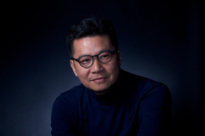 鄭子誠聲音遭 AI 完美仿冒　普通人難以分辨真假　憂慮生計受威脅促政府立法