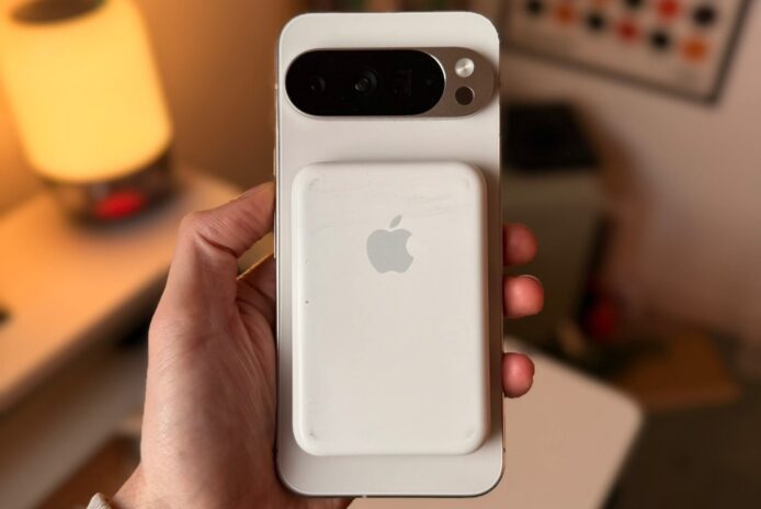 Google Pixel 10 系列支援 Qi2 配件　Apple 停產兩年 MagSafe 外置電池亦可用